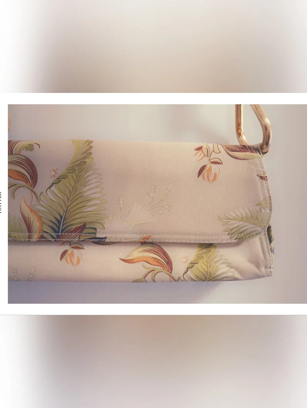 Sunny Hawaii Cream Floral Shoulder Bag Purse with Gold Hardware